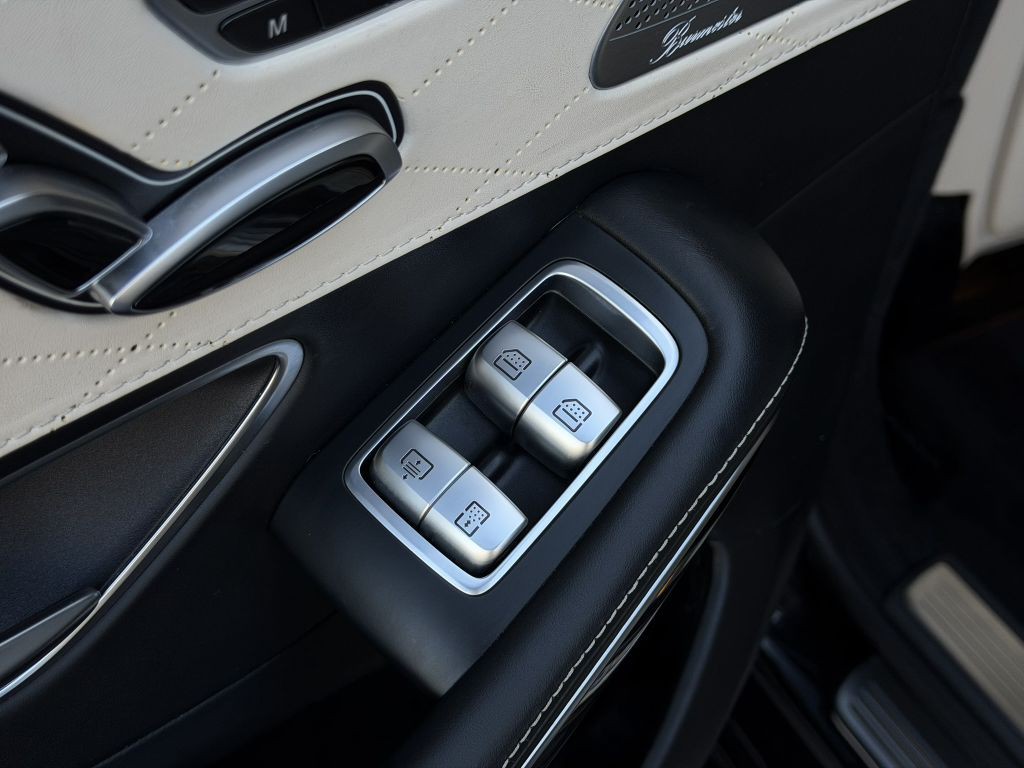 2018 Mercedes-Benz S-Class Image 17