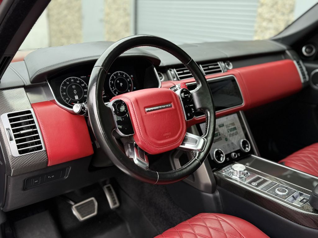 2018 Land Rover Range Rover Image 18