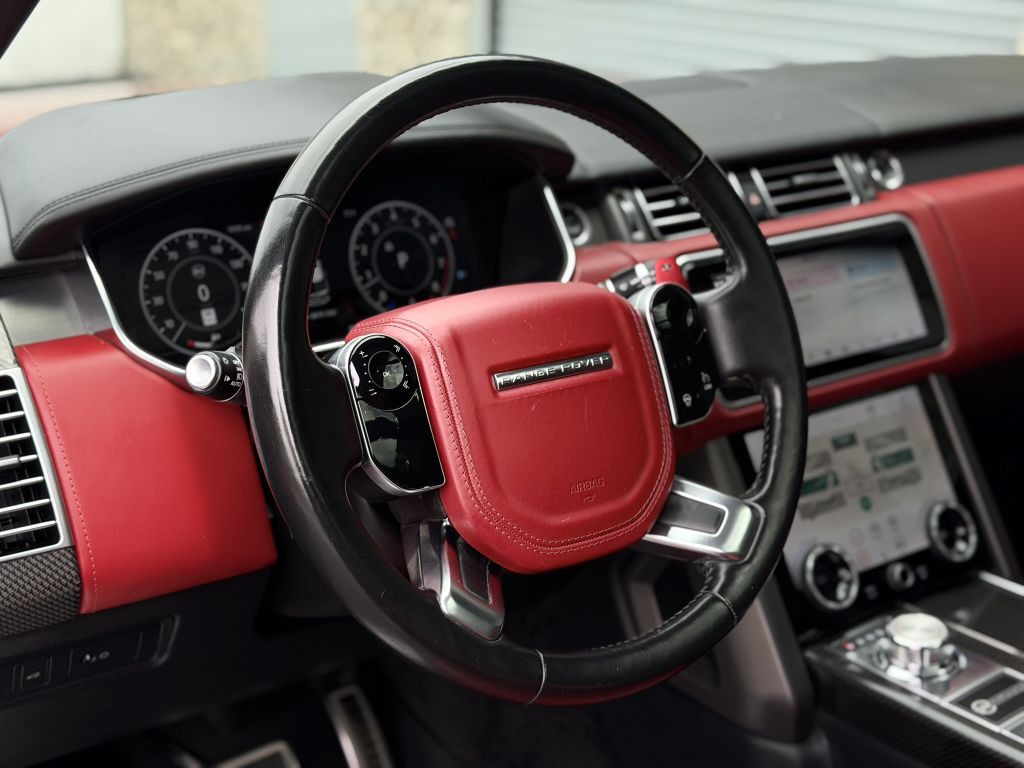 2018 Land Rover Range Rover Image 19