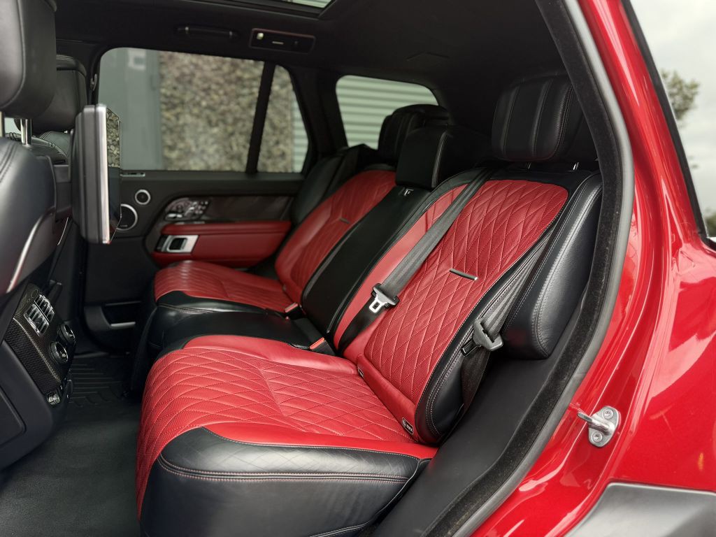 2018 Land Rover Range Rover Image 23