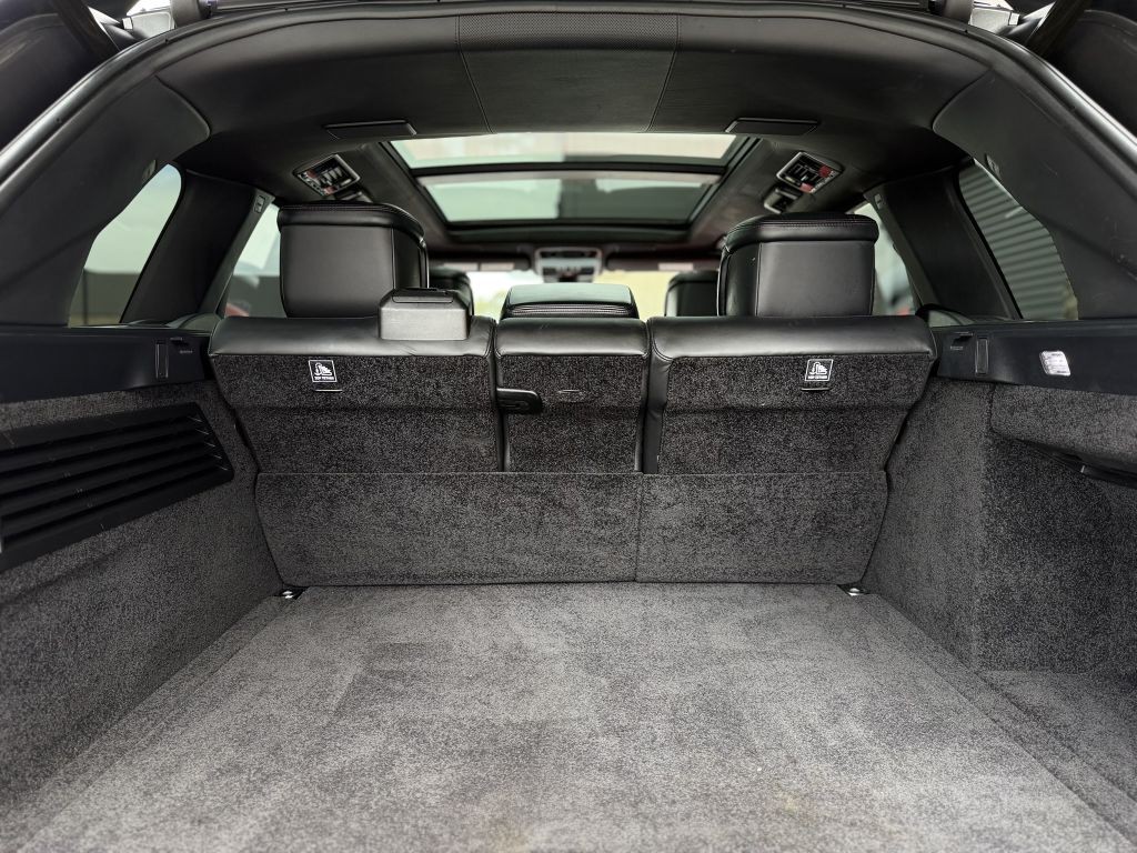 2018 Land Rover Range Rover Image 29