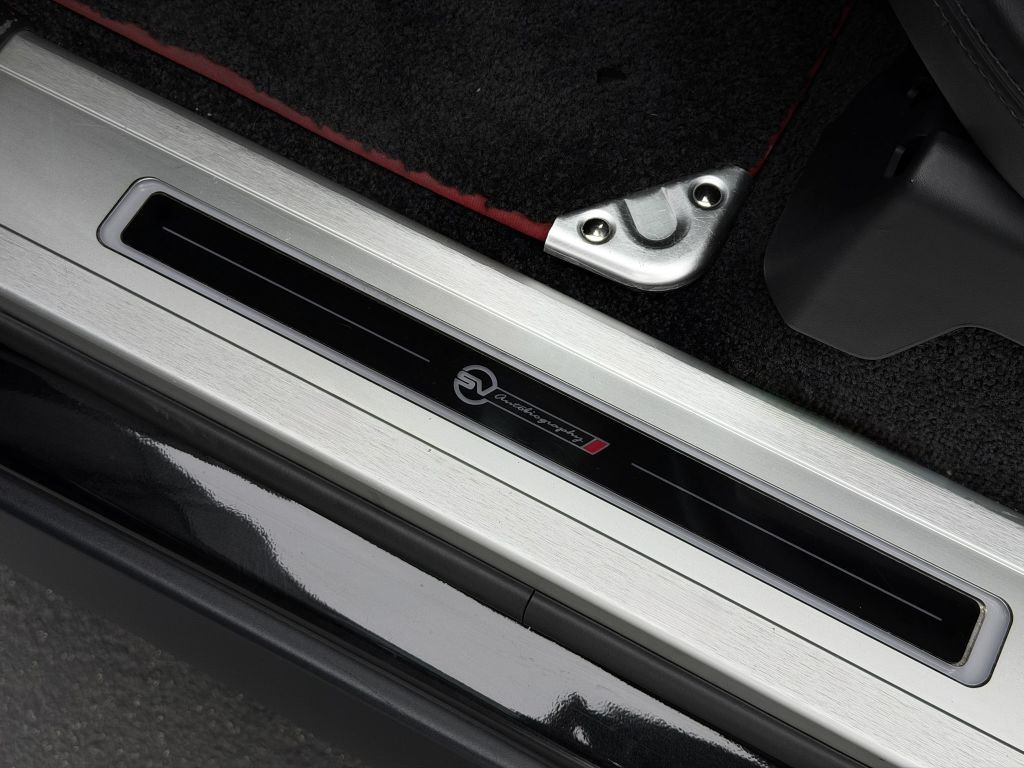 2021 Land Rover Range Rover Image 13
