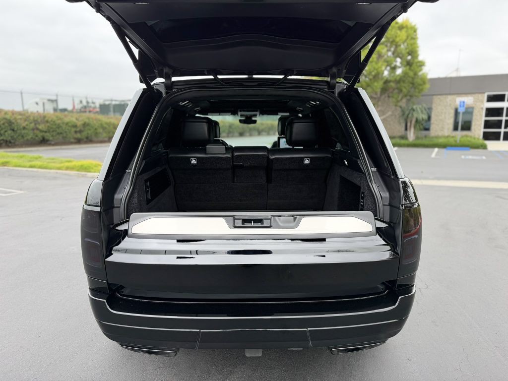2021 Land Rover Range Rover Image 22