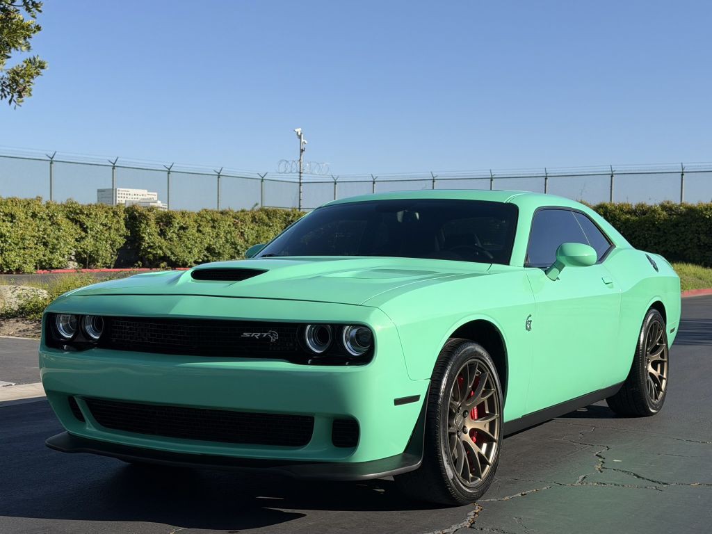 2016 Dodge Challenger Image 4