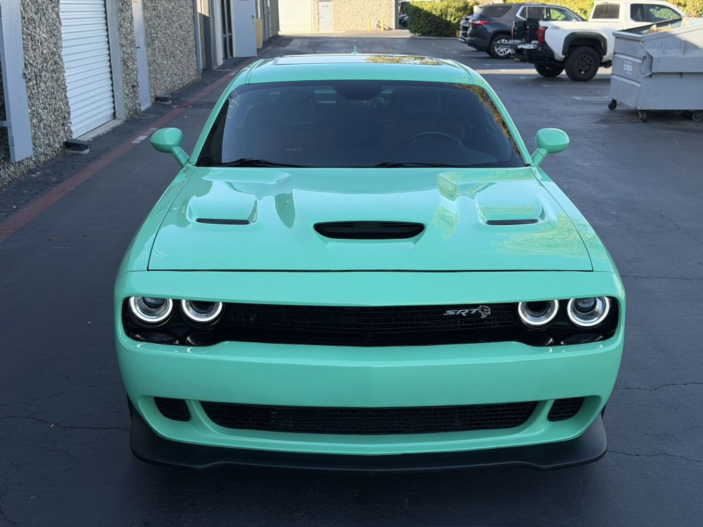2016 Dodge Challenger Image 16