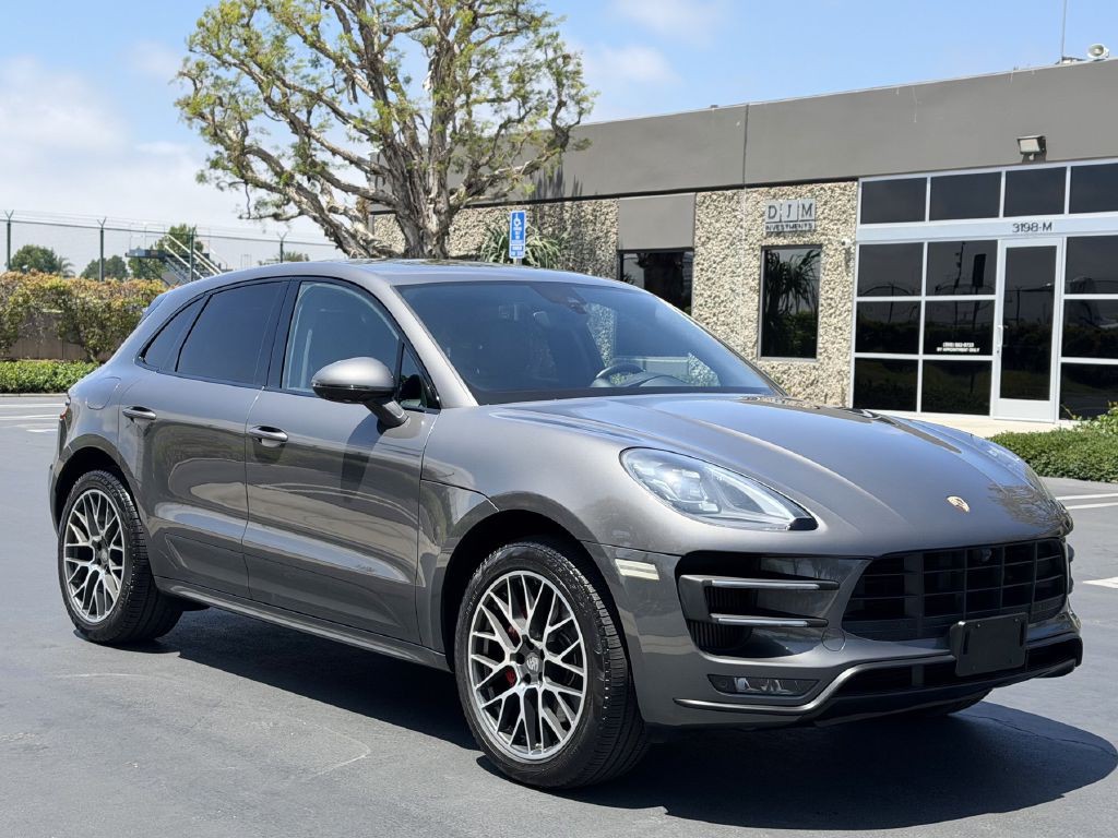 2018 Porsche Macan Image 6