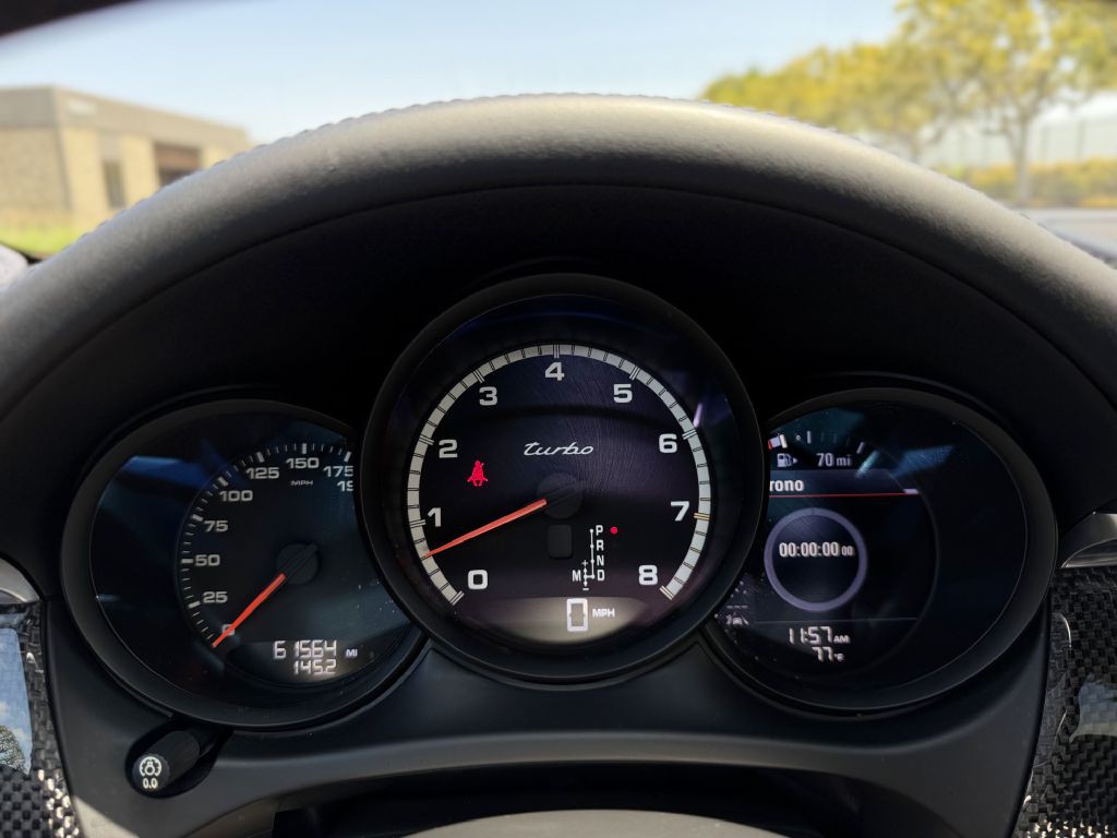 2018 Porsche Macan Image 15