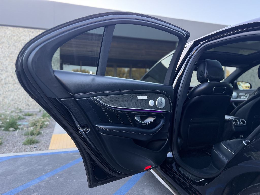 2019 Mercedes-Benz E-Class Image 14