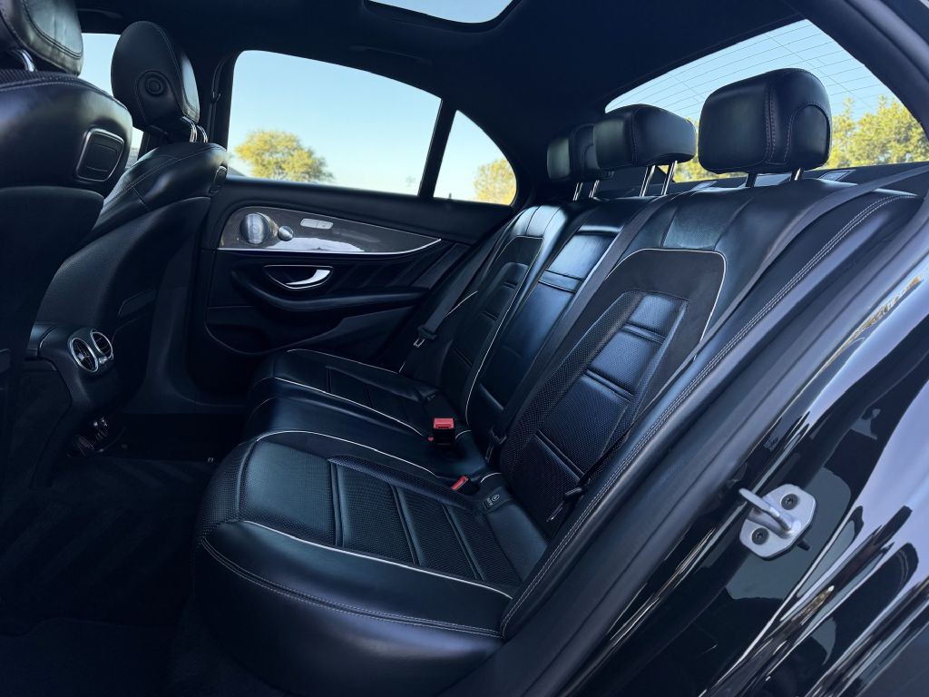 2019 Mercedes-Benz E-Class Image 16