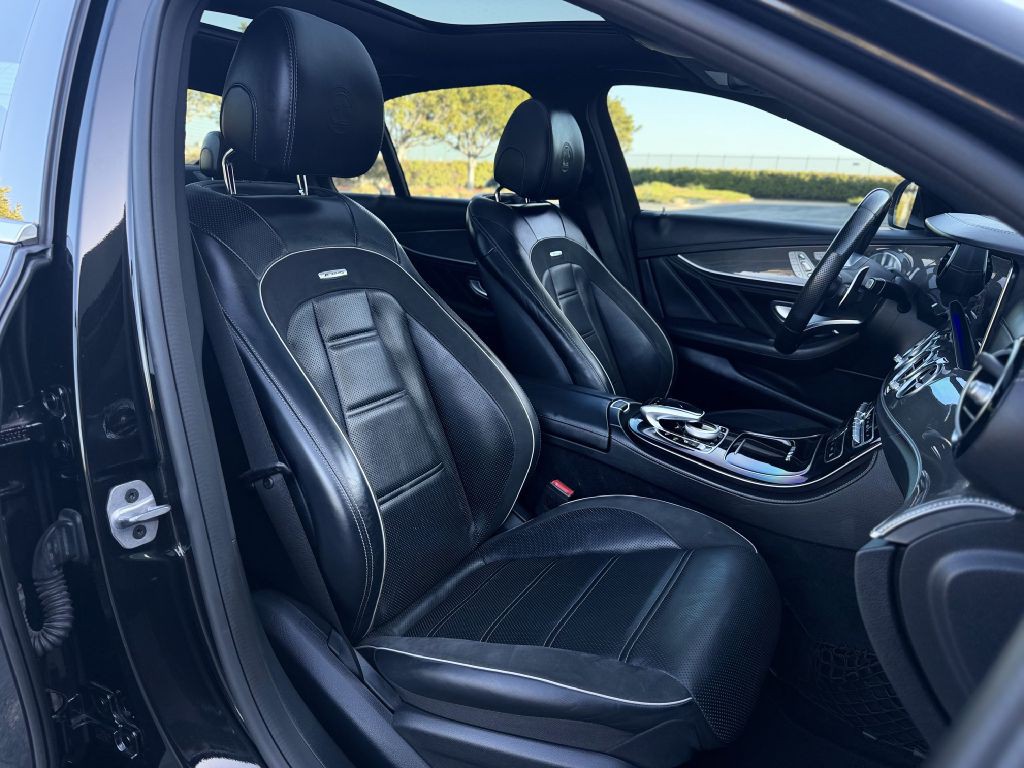 2019 Mercedes-Benz E-Class Image 19