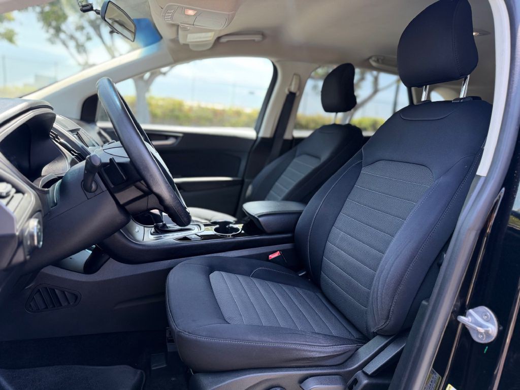 2018 Ford Edge Image 10