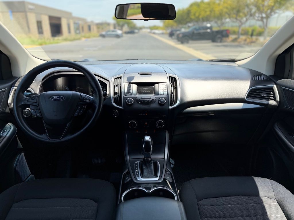 2018 Ford Edge Image 14