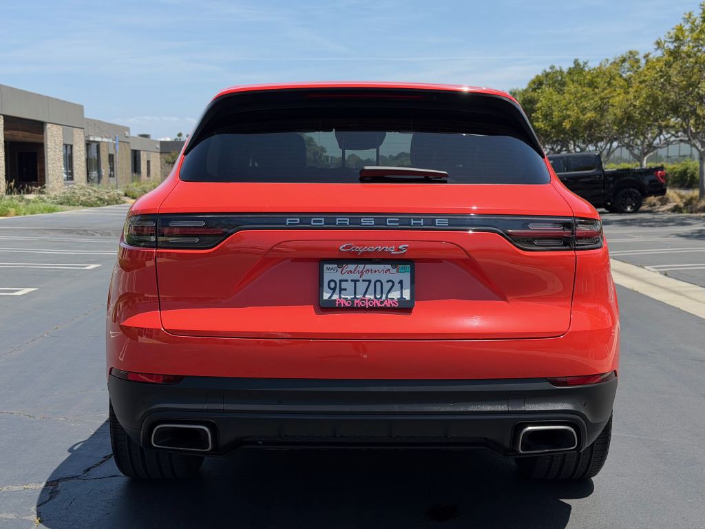 2021 Porsche Cayenne Image 6