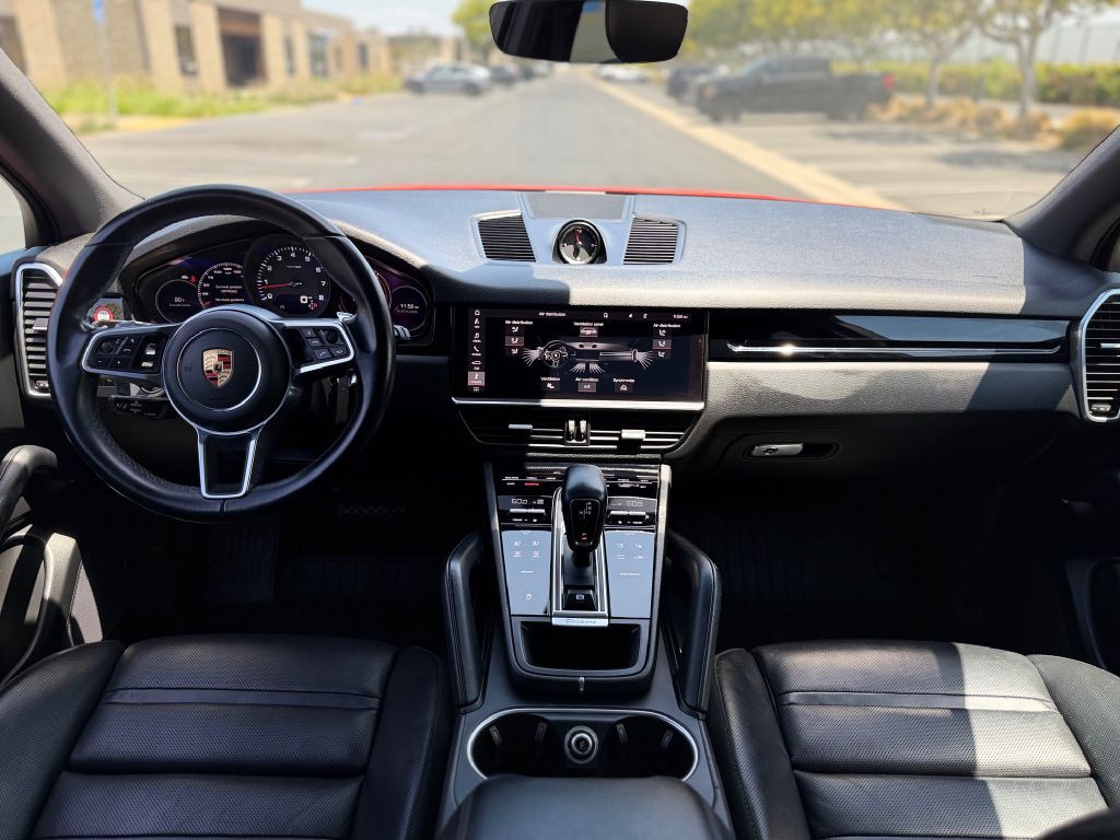 2021 Porsche Cayenne Image 14