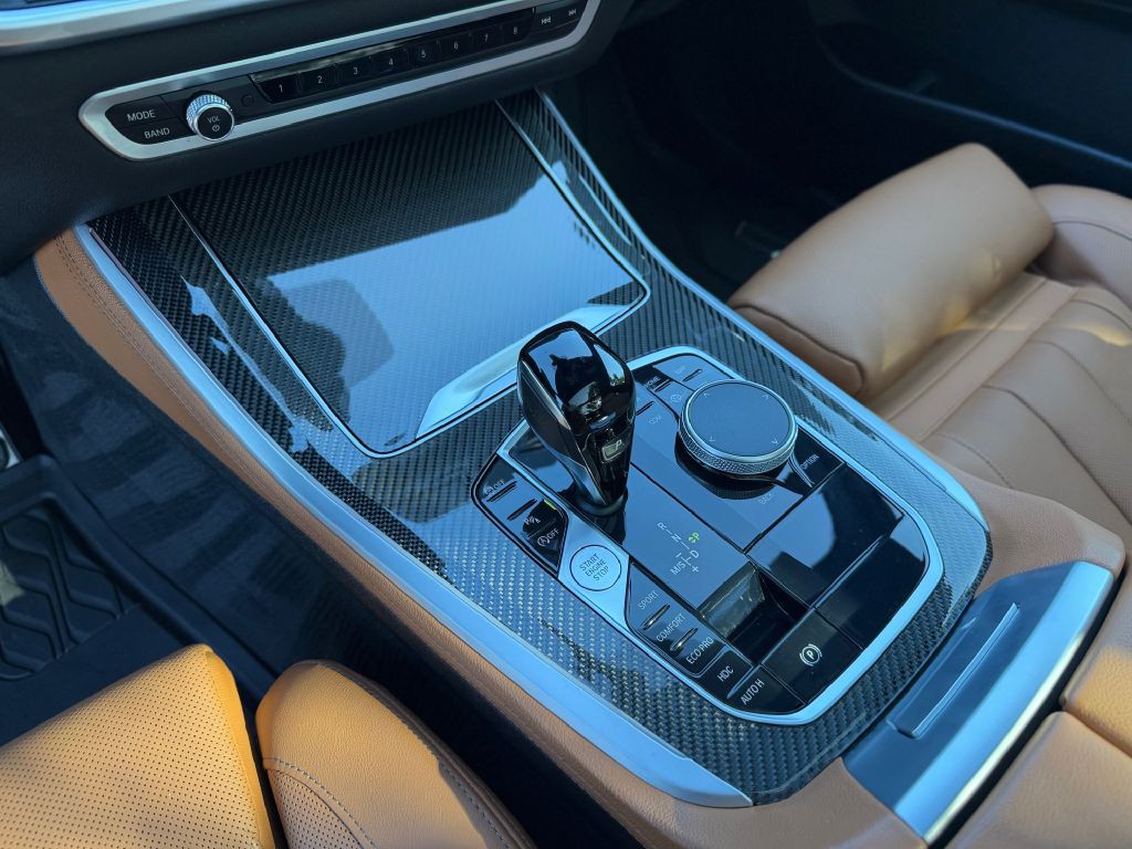 2022 BMW X5 Image 12