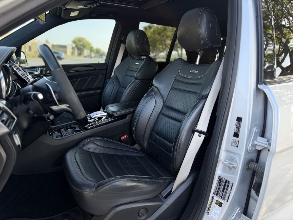 2017 Mercedes-Benz GLE-Class Image 12