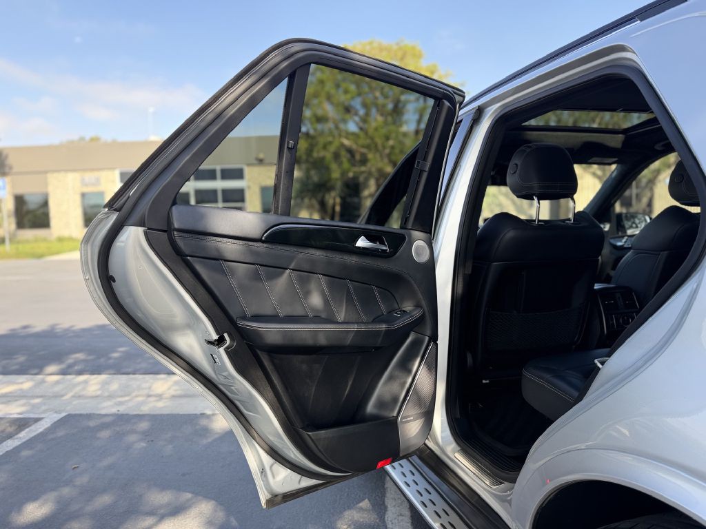 2017 Mercedes-Benz GLE-Class Image 13