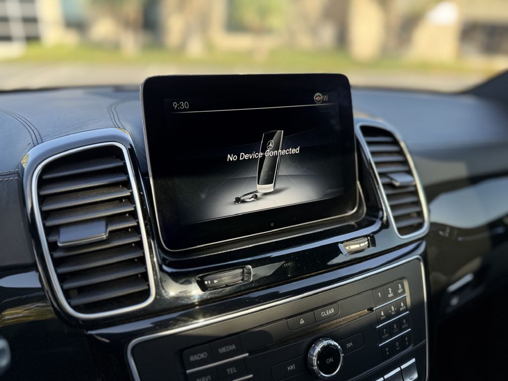 2017 Mercedes-Benz GLE-Class Image 21