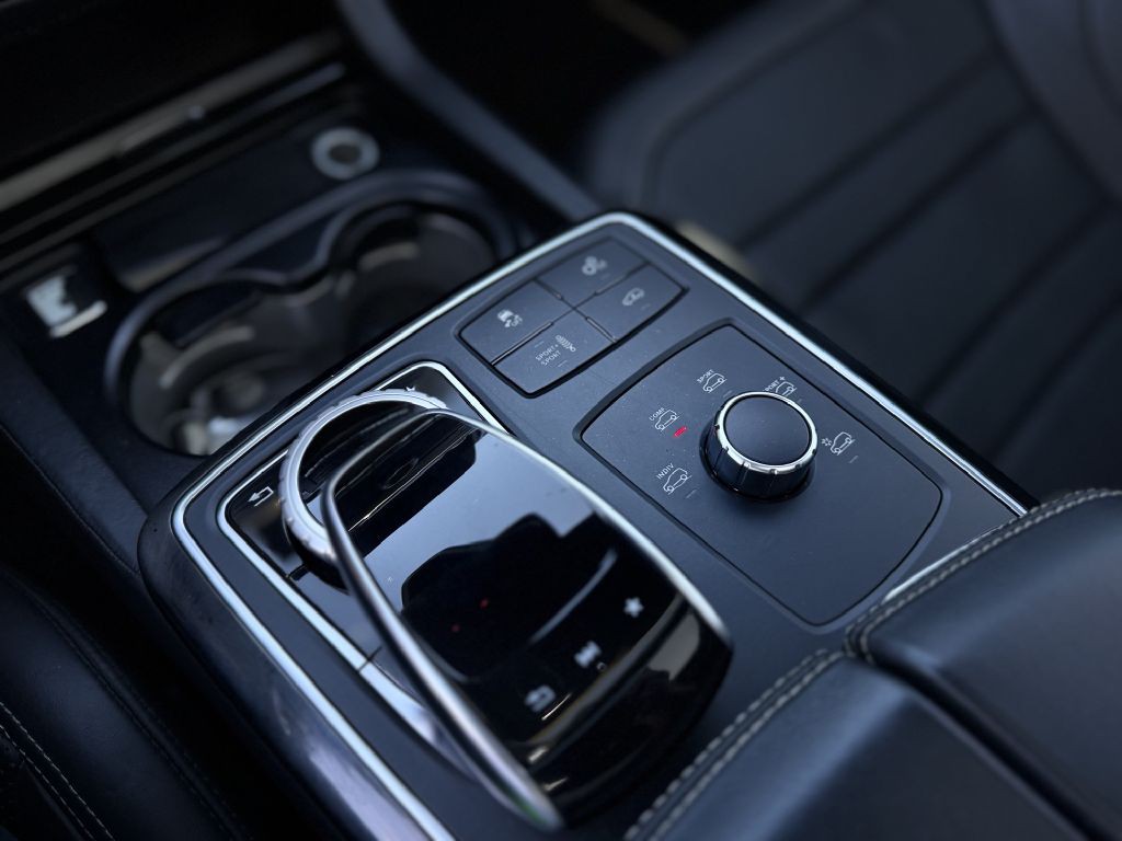 2017 Mercedes-Benz GLE-Class Image 23