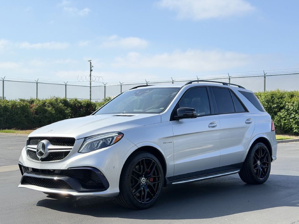 2017 Mercedes-Benz GLE-Class Image 2