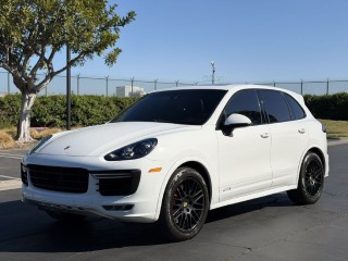 Image for 2017 Porsche Cayenne GTS ID: 7614733