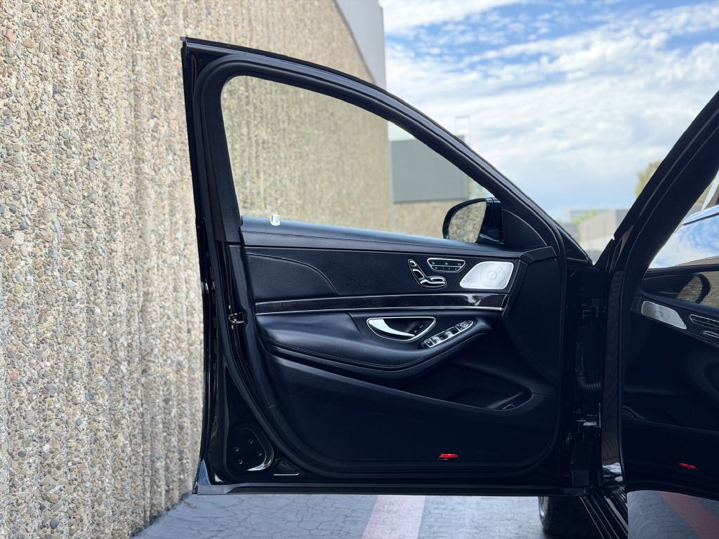 2017 Mercedes-Benz S-Class Image 10