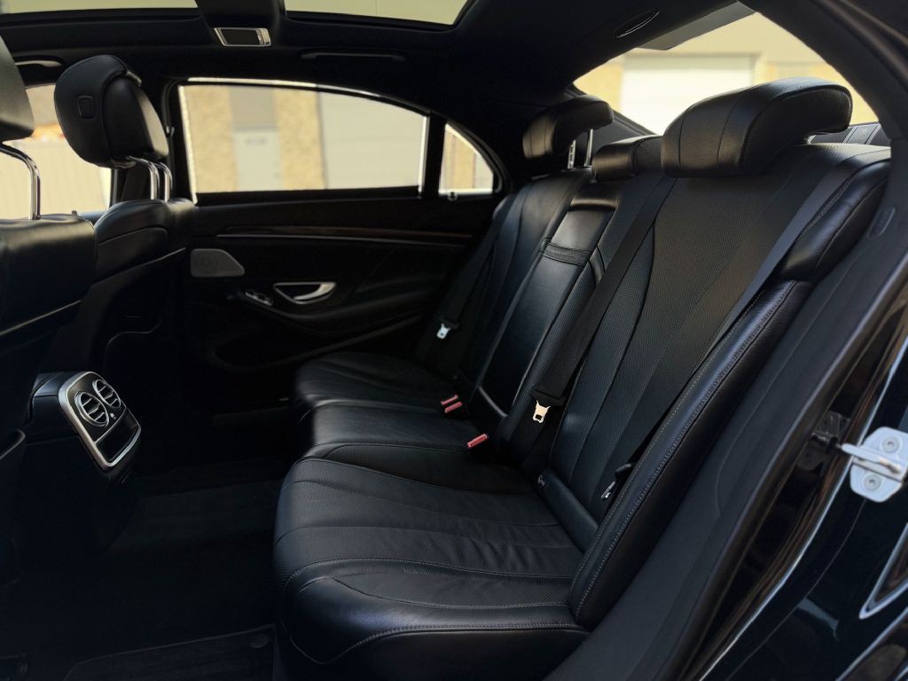 2017 Mercedes-Benz S-Class Image 15