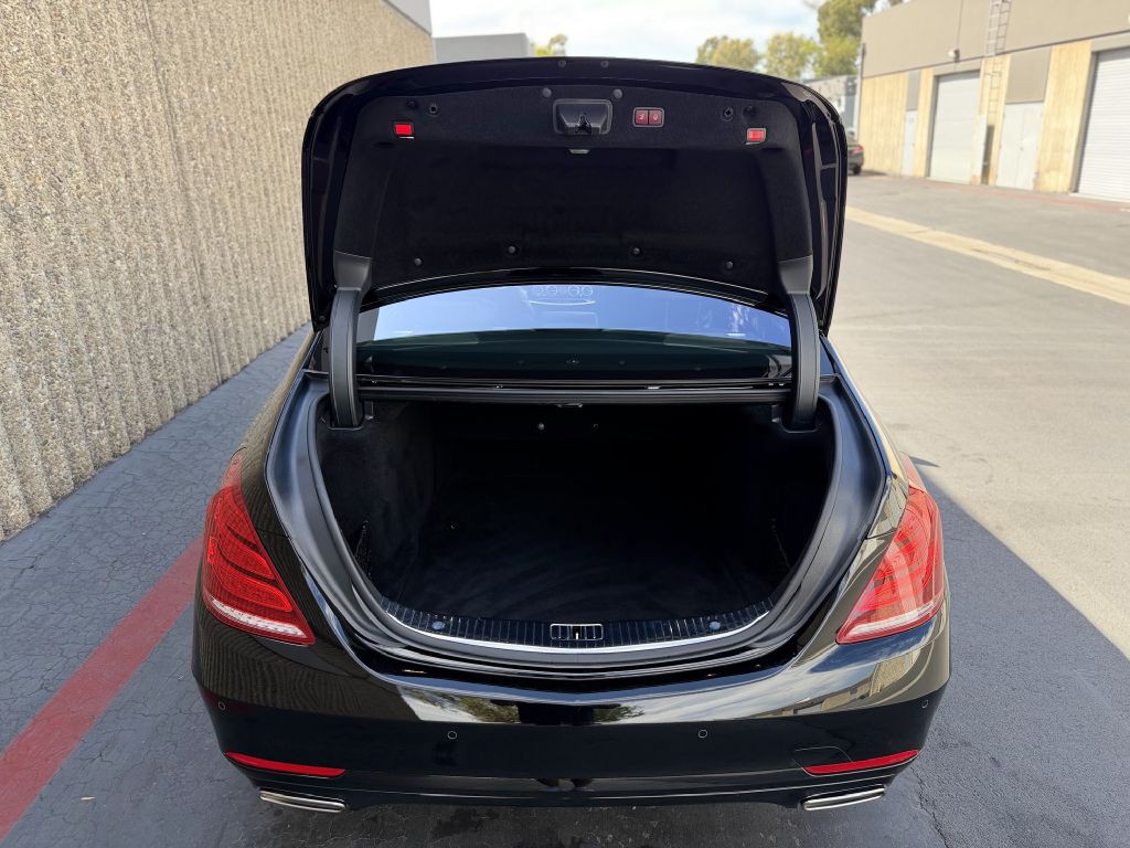 2017 Mercedes-Benz S-Class Image 17