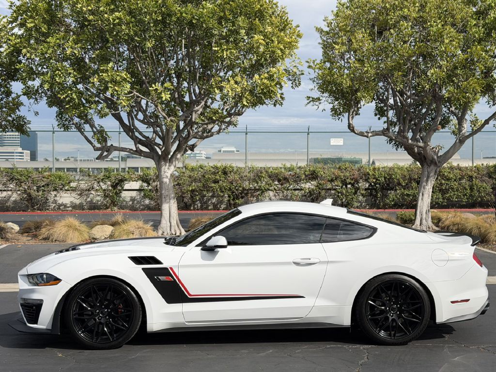 2022 Ford Mustang Image 10