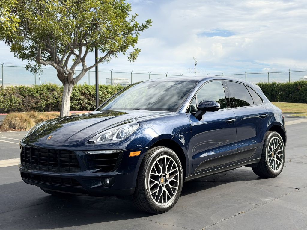 2017 Porsche Macan Image 1