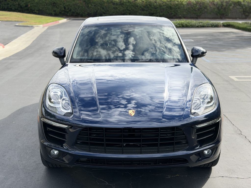 2017 Porsche Macan Image 3