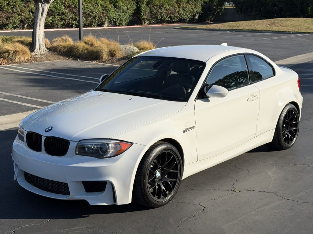 2011 BMW 1M Image 2