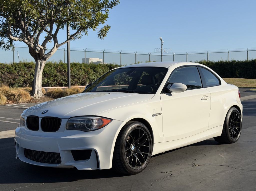 2011 BMW 1M Image 3