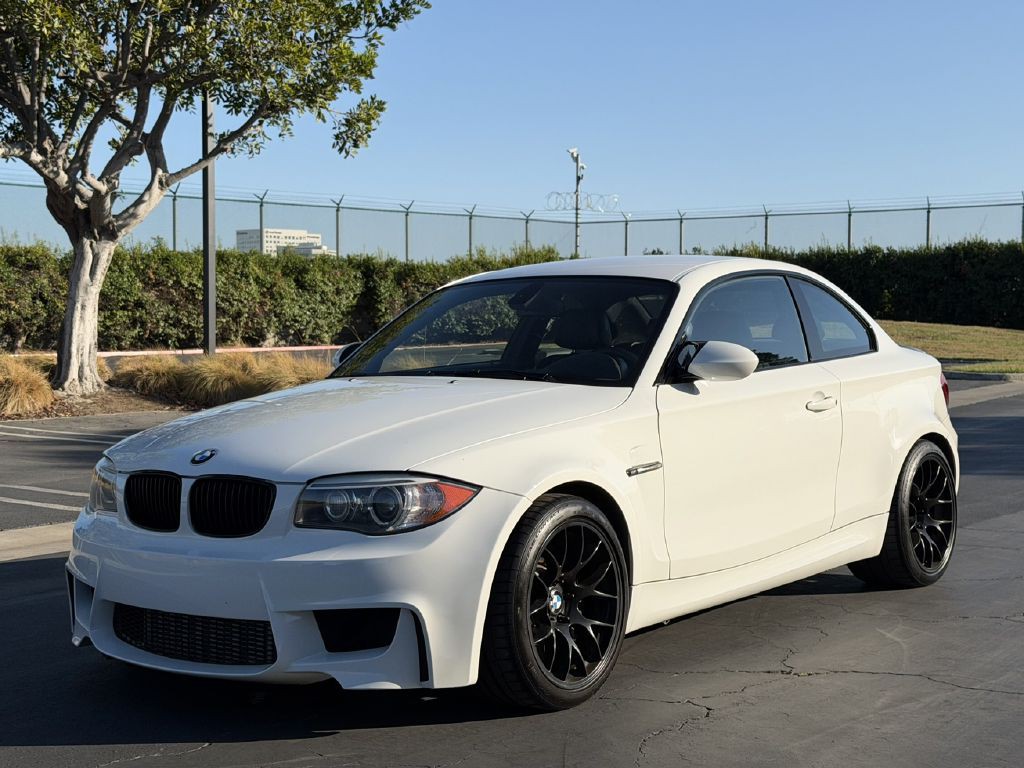 2011 BMW 1M Image 4