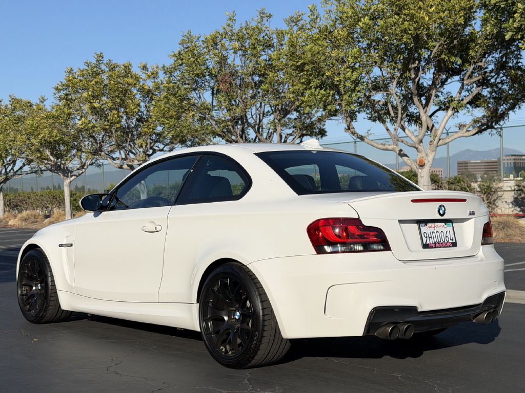 2011 BMW 1M Image 11