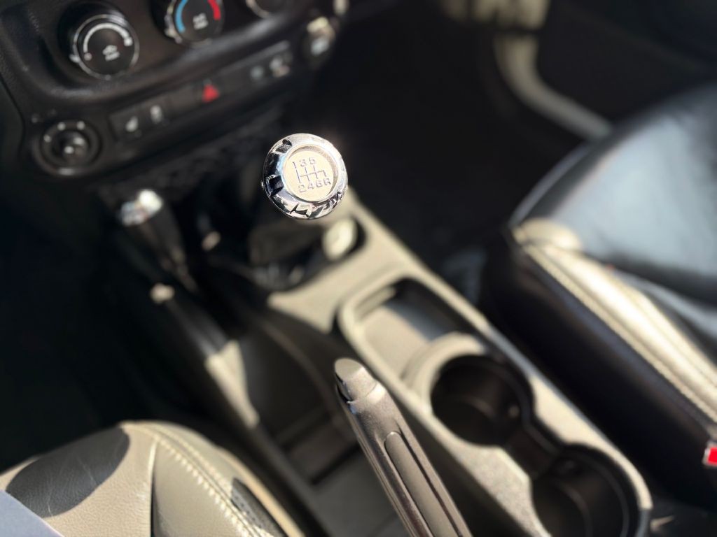 2016 Jeep Wrangler Unlimited Image 16