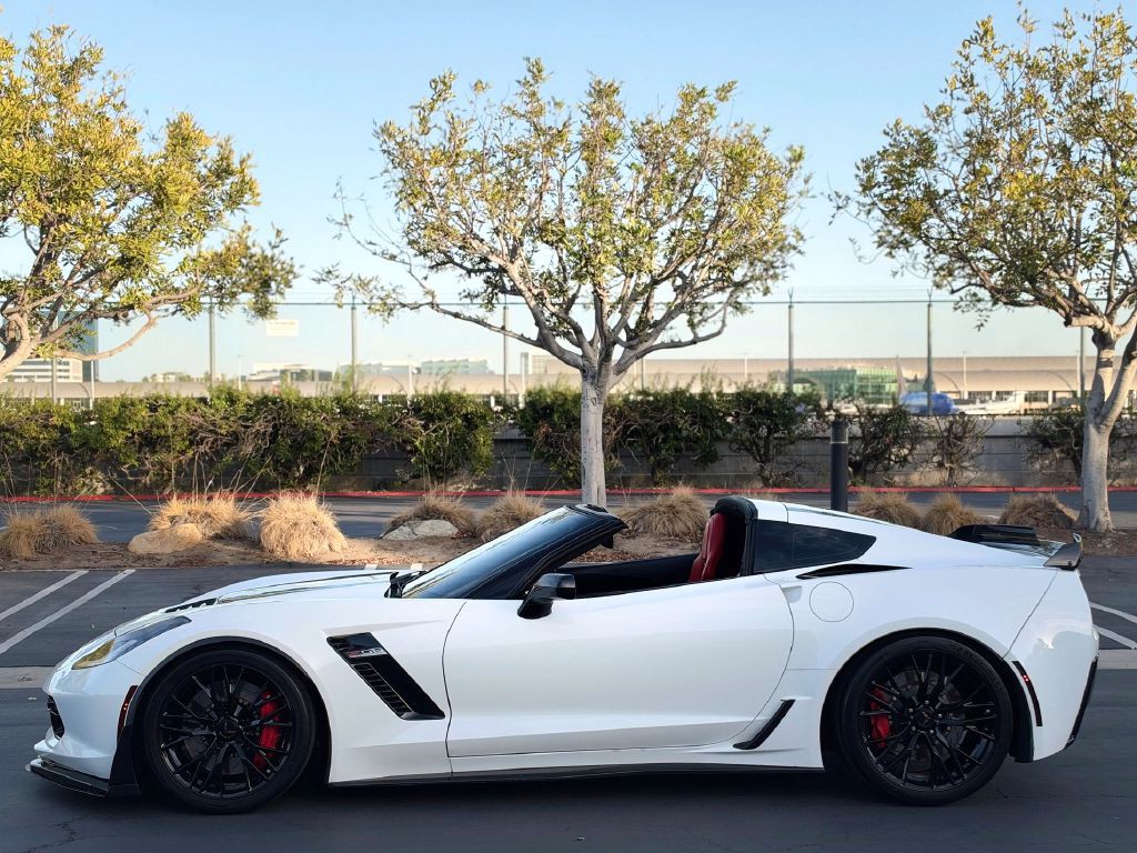 2017 Chevrolet Corvette Image 10