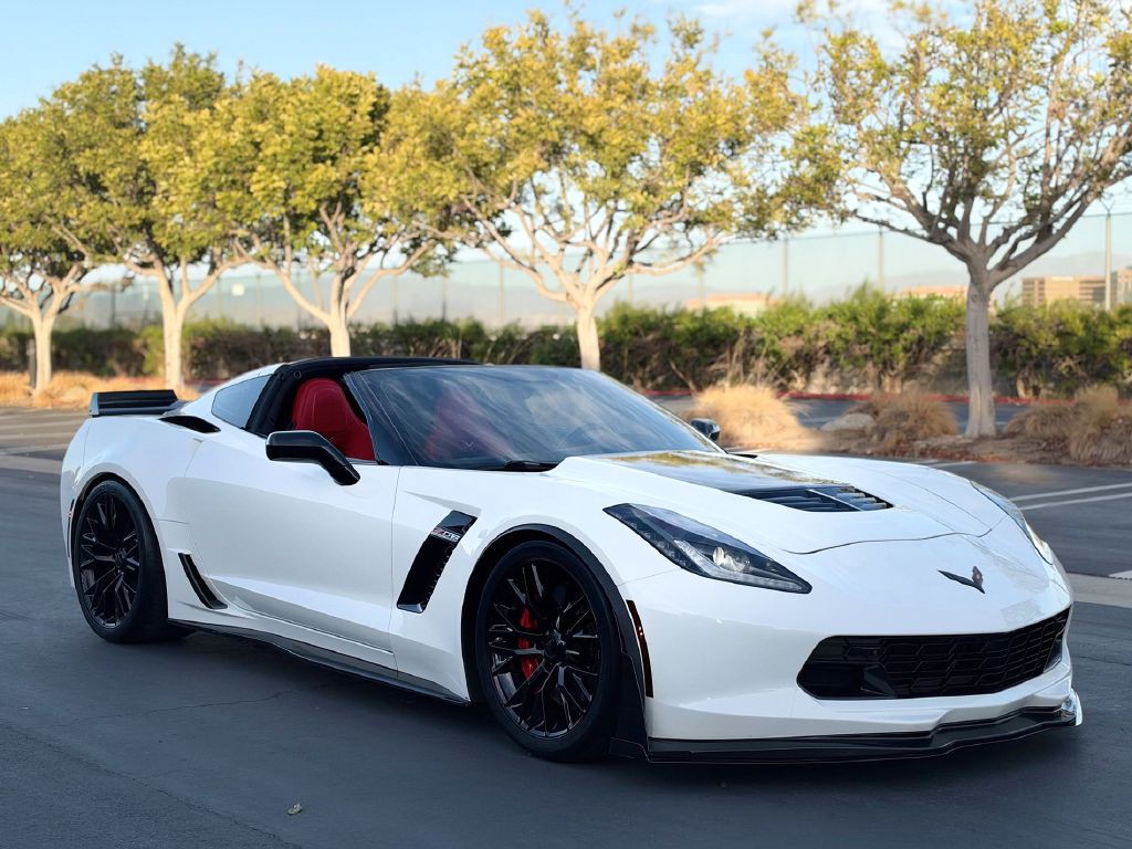 2017 Chevrolet Corvette Image 12