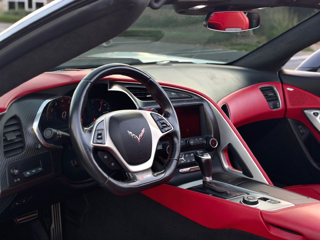 2017 Chevrolet Corvette Image 14