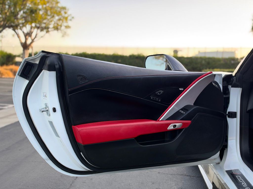 2017 Chevrolet Corvette Image 15