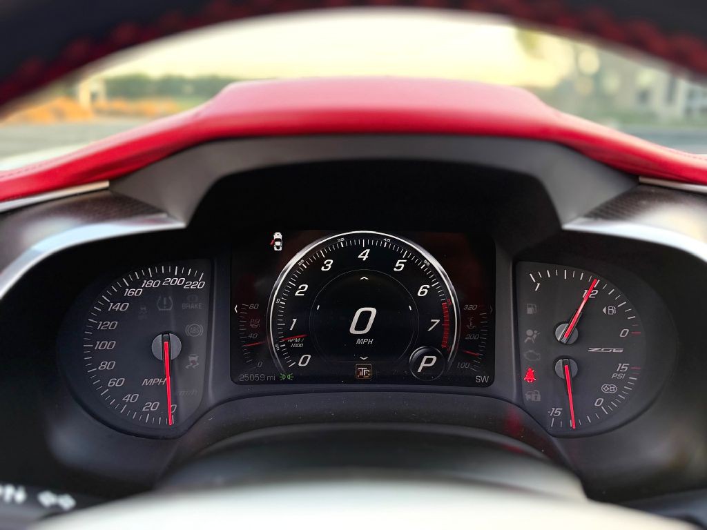 2017 Chevrolet Corvette Image 19