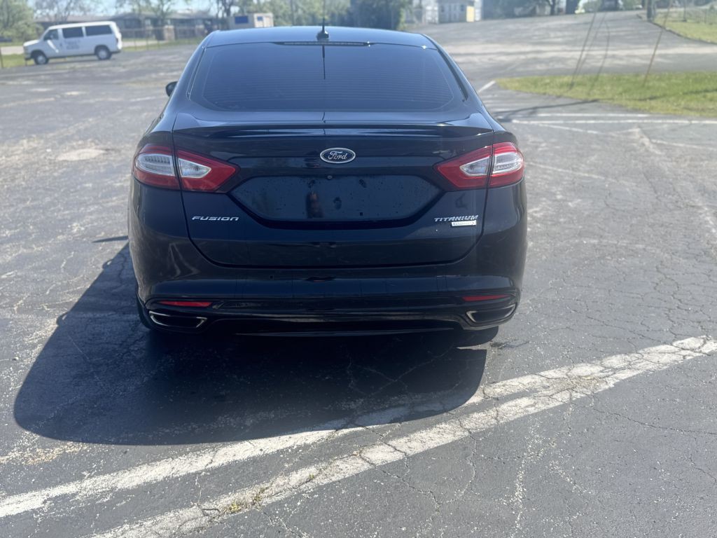 2015 Ford Fusion Image 16