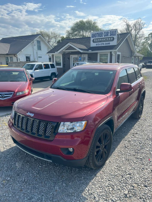 2012 Jeep Grand Cherokee Image 2