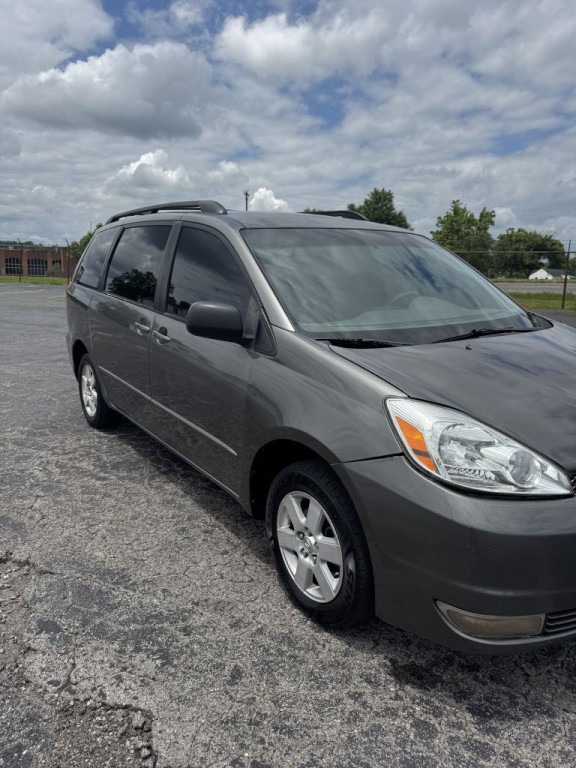 2004 Toyota Sienna Image 7