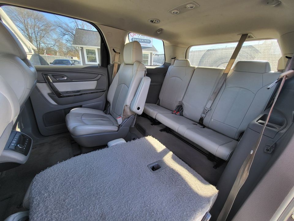 2015 GMC Acadia Image 11