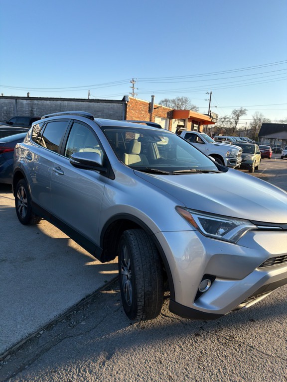 2018 Toyota Rav4 Image 5