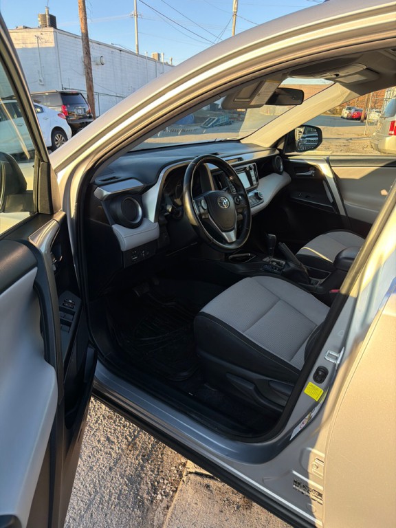 2018 Toyota Rav4 Image 10