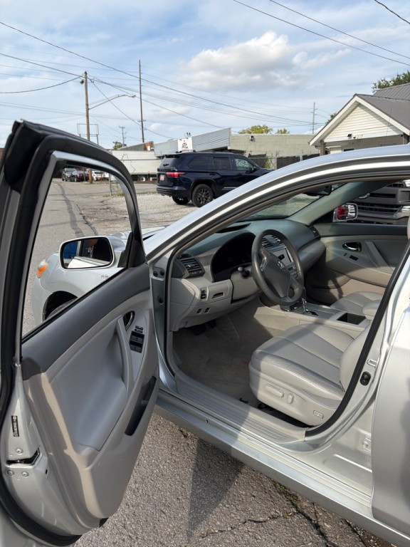 2009 Toyota Camry Image 7