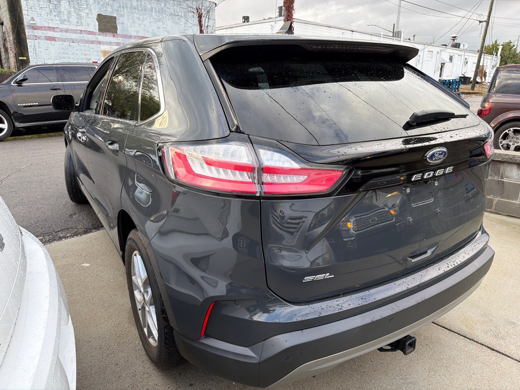 2021 Ford Edge Image 5