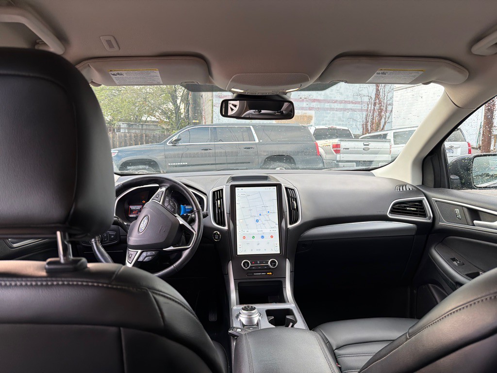 2021 Ford Edge Image 11
